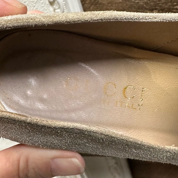Gucci Suede Heeled Loafers – Women’s 5B - Picture 4 of 7